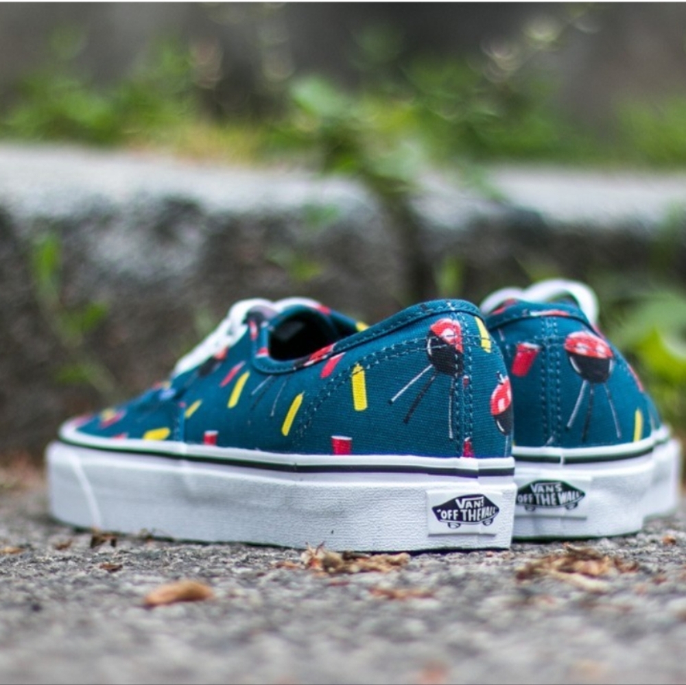 Vans Barbecue Themed Sneakers | Mens 9 Womens 10.5 no longer available, out of s - Picture 4 of 5